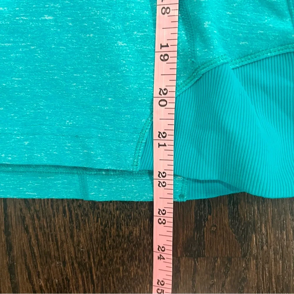 Lululemon Swifty Tech Half-Zip Teal Long Sleeve Top Size 4